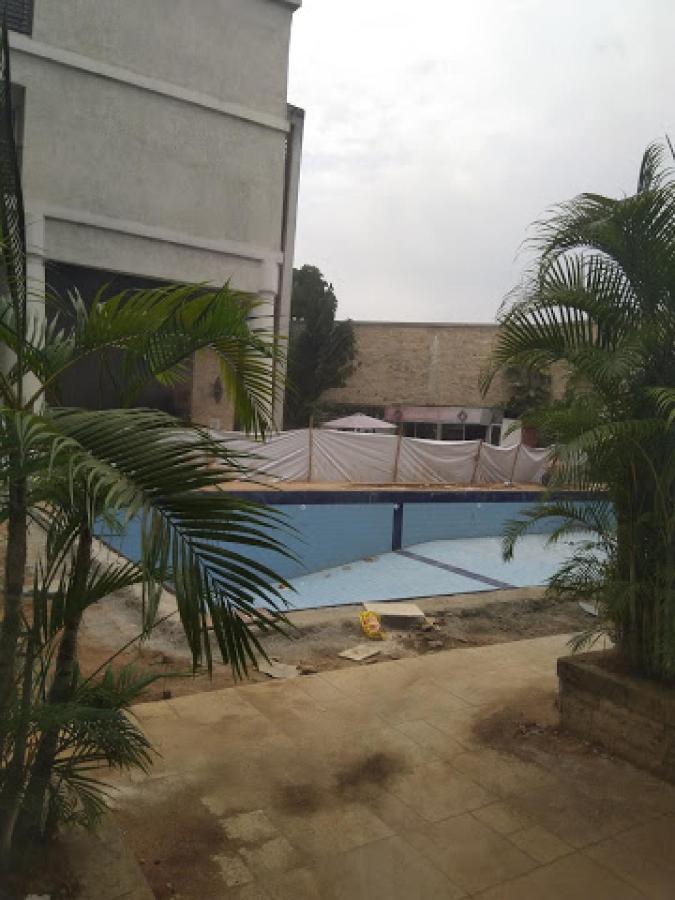 Room in Lodge - Full Moon Hotel Owerri Buitenkant foto